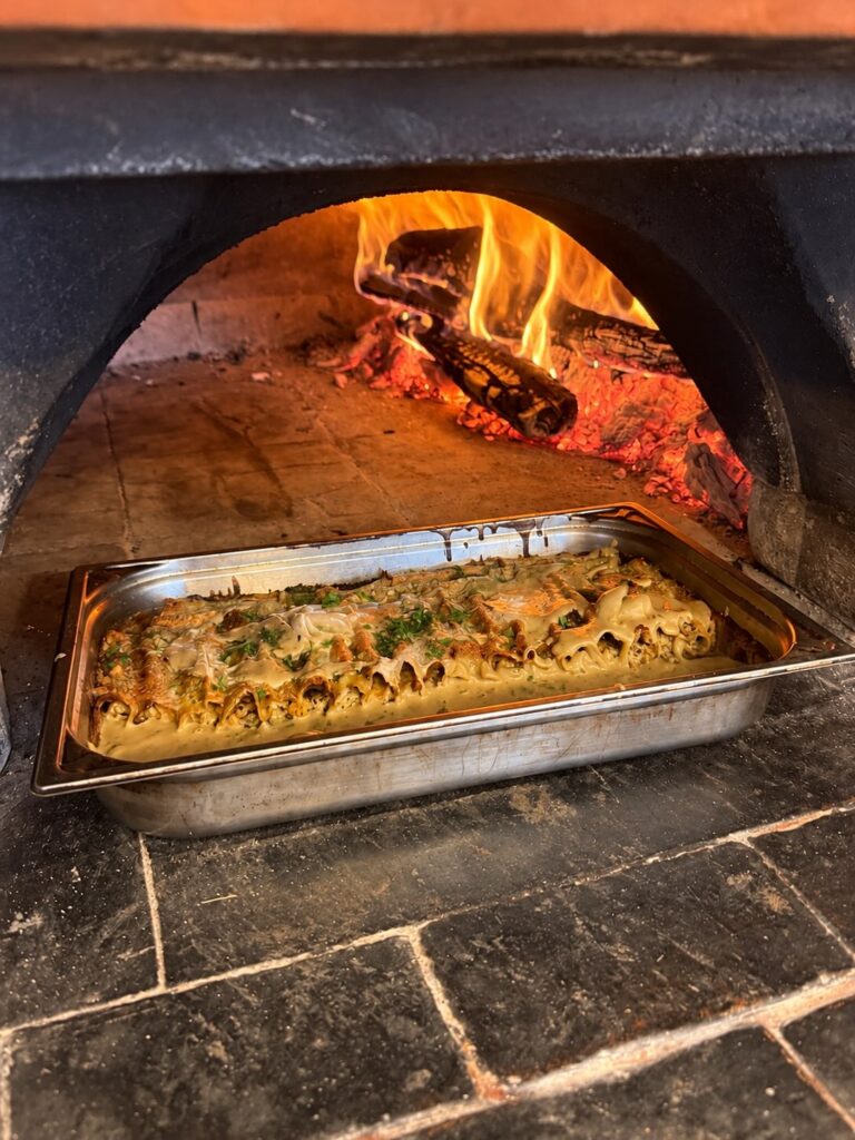 Cannelloni aux cèpes, girolles et ricotta : l’automne passe au four à bois — photo 1